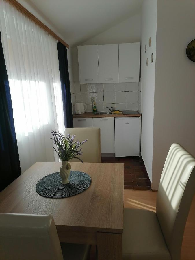 Apartments Kozjan Karlovac Bagian luar foto