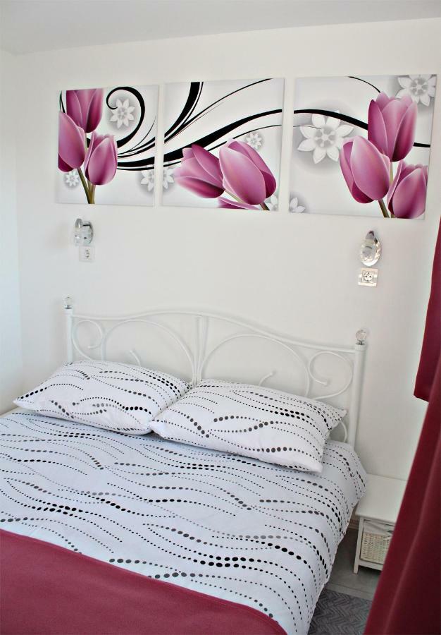 Apartments Kozjan Karlovac Bagian luar foto