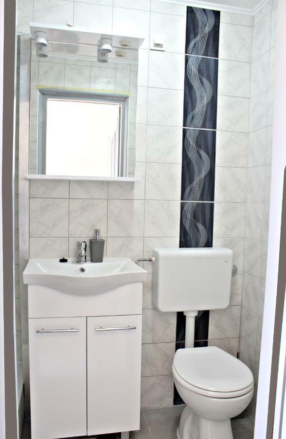 Apartments Kozjan Karlovac Bagian luar foto