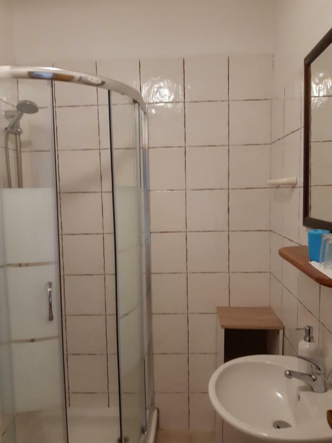 Apartments Kozjan Karlovac Bagian luar foto